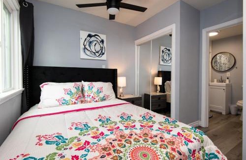 Los Angeles Apartment | Spacious 3 Bedroom 2 Bathroom Apartment with Free Onsite Parking