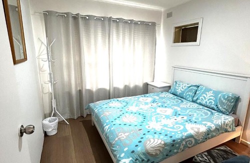 Valley View House | Spacious and Modern Guest House