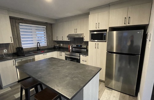 Riviere-du-Loup Regional County Municipality Apartment | Spacious Apartment Close to the Hospital