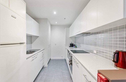 Phillip Apartment | Spacious Canberra Living with Courtyard