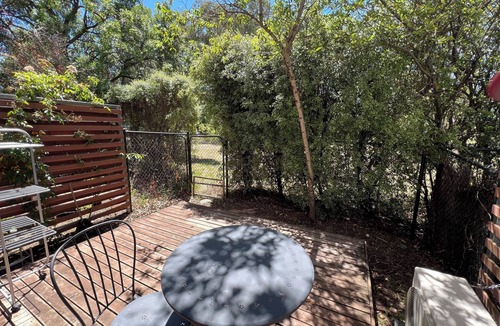 Narrabundah Apartment | Spacious Family Townhouse near Kingston & Manuka
