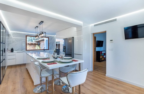 Es Garrovers Villa | Spacious Villa with Pool, BBQ Terrace & En-Suite Bedrooms by Can Panxo
