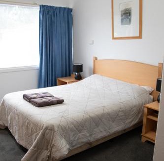 Deniliquin Hotel | Sportsmans Arms Hotel Motel Deniliquin