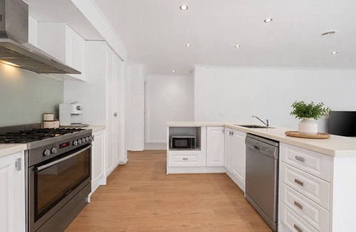 Caroline Springs House | Springside Retreat – Caroline Springs by Ready Set Stay