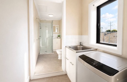 Springvale House | Springvale Lodge - Simple 3 Bedroom House