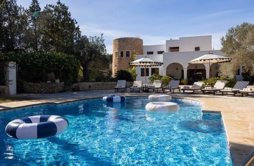 Sant Joan de Labritja House | Stylish 5 Bedroom Villa with Pool & Sunset Terrace