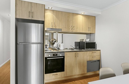 St. Leonards Apartment | St Leonards- LN409 Atchison Street - Spacious 1BR + Study with Balcony Parking Near St Leonards Station