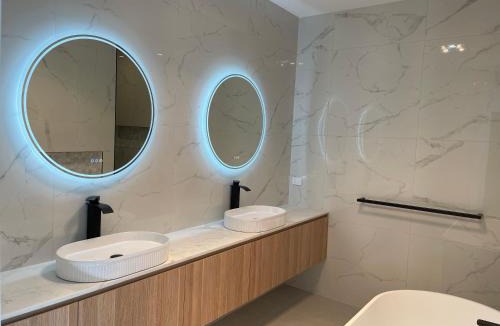 Macquarie Villa | Star in Macquarie
