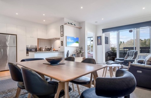 Port Melbourne Apartment | StayCentral - The Park@Port Melbourne - Pickles St, Port Melbourne - 2 bedrooms, 2 Beds, 1 Bathroom and 1 secure park + additional parking