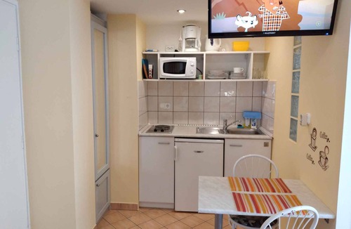Heviz Apartment | Studio in a quiet location with Internet