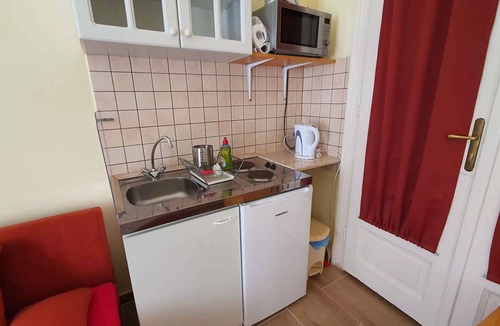 Siofok Aranypart Apartment | Studio near the beach with internet
