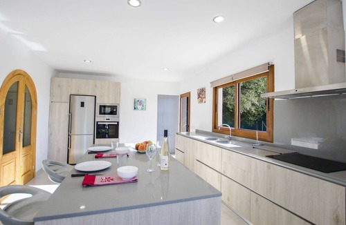Moscari House | Stunning private villa for 8 people with private pool, WIFI, A/C, TV, patio and panoramic view