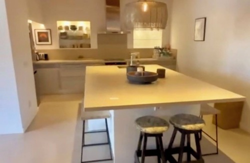 Sant Jordi de Ses Salines Apartment | Stylish Ibiza apartment - 5 minutes to the party, 10 minutes to Eivissa!