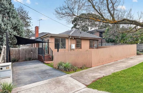 Ashburton House | Stylish 2BR Home near Ashburton Village&Chadstone