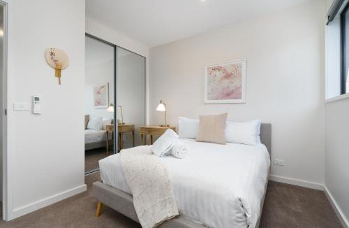 Garran House | Stylish 3BR Home Near Woden, Hospital and Buzz Hub - Hosted by Canstay