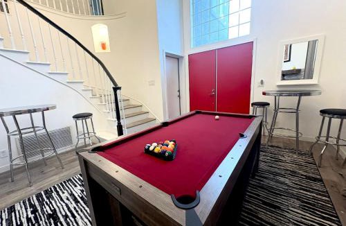 Mar Vista Apartment | Stylish Coastal House in Heart of Santa Monica