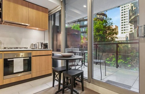 South Yarra Apartment | Stylish South Yarra Stay | Pool & Wellness Perks