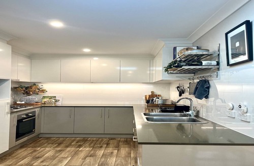 Coombs Apartment | Stylish Townhouse with Private Courtyard