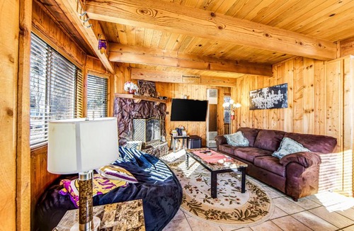 Sugarloaf House | Sugarloaf's Best Kept Secret