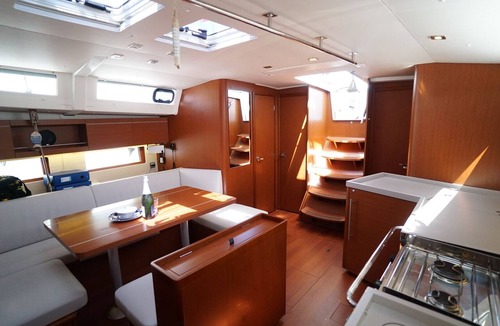 Ibiza Island Boat Rental | Sun-Kissed Sailing Adventure in the Majestic Islas Baleares