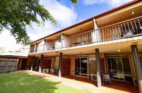Caboolture Hotel | Sundowner Hotel Motel
