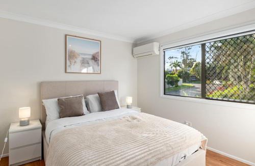 Sunnybank Hills House | Sunnybank Hills Retreat 6 Beds Near Market Square