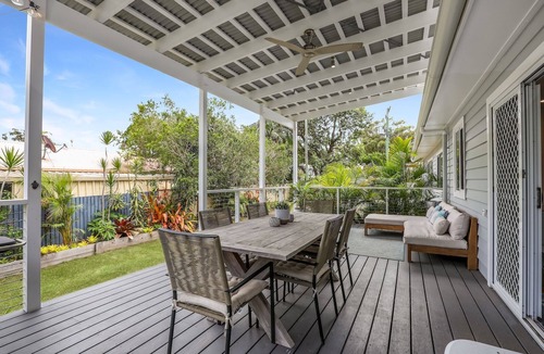 Amity Point House | Sunshine Filled Beach Escape