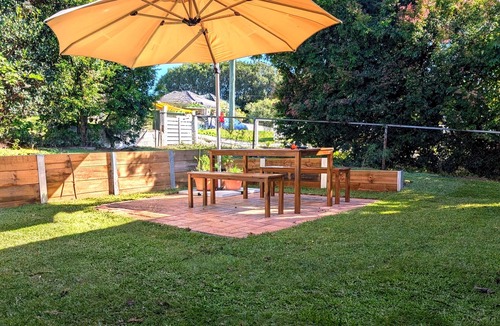 Wynnum House | Super cute house that's full of character. Close to airport and train station.