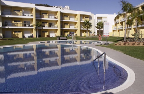 Albufeira Apartment | Superb Albufeira apartment in the Algarve