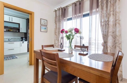 Albardeira Apartment | Superb Location! next to marina, beach & town with fantastic pool & balcony