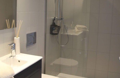 Figueres Condo | Supercentric and bright, near the Dalí museum, shops and restaurants.
