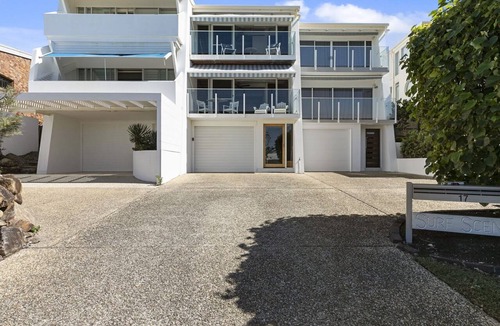 Sunshine Beach Apartment | Surf-Scene 2 Sunshine Beach