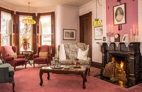Canandaigua Bed & Breakfast | Sutherland House Victorian Bed & Breakfast