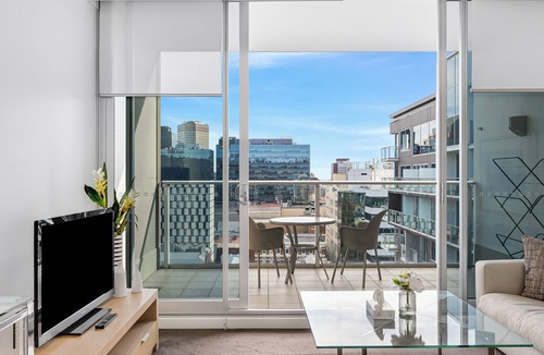 Adelaide Central Business District Apartment | Swainson on Hindmarsh