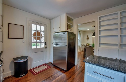 Tuscaloosa House | Sweet Home on 13th - Book for football season and more!