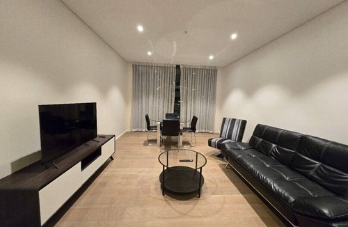 Chinatown Apartment | Sydney Chinatown 2BR 2831 Walk to Darling Harbour