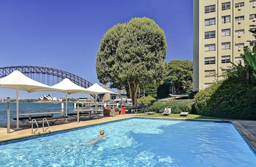 McMahons Point Apartment | Sydney Harbourside Apartment