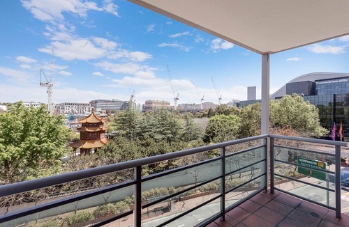 Darling Harbour Apartment | Sydney- HBRST - Harbour St - Spacious 2BR Apartment with Darling Harbour Views Near Dining Attractions