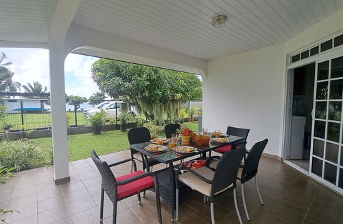 Afaahiti Ski Chalet | TAHITI - Motu Nono Beach View