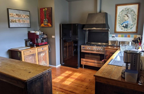 Daylesford House | Tasma House Daylesford Family/Groups - up to 16