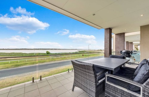 Goolwa South House | Teal by the River—Serene Family Sanctuary