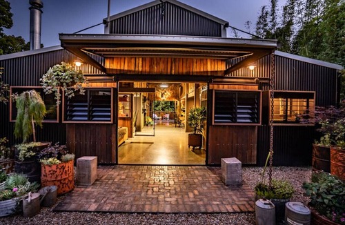 Bangalow House | The Bangalow Barn In The Byron Hinterland