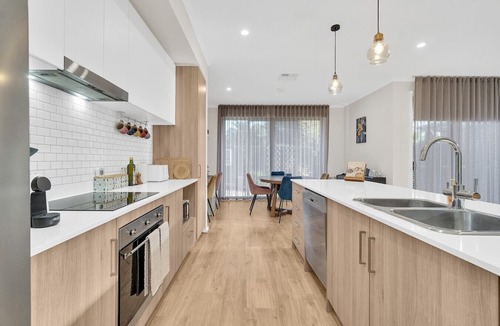 Mount Barker House | The Barker Base | Gateway to the Hills