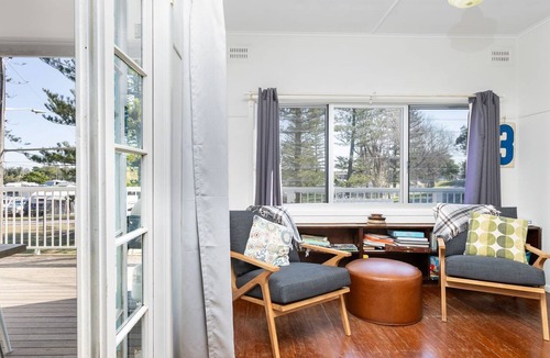 Yamba House | The Blue House - The ultimate Blue Beach house in prime location