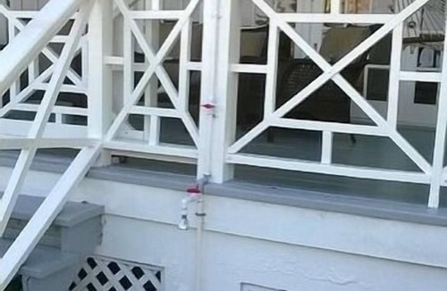 Freeport House | The Blue Inn Villa, 3 Bedroom Vacation Home