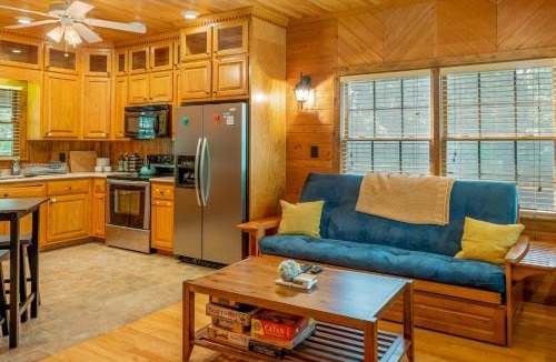 Wise House | The Cozy Cabin on Lake Gaston