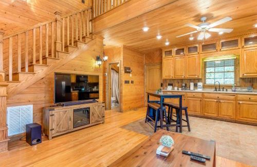 Wise House | The Cozy Cabin on Lake Gaston