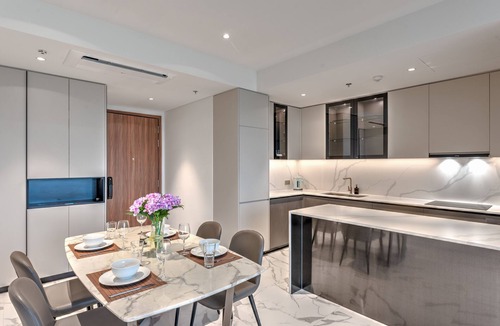 District 4 Apartment | The Crest High-end 2BR flat with extraordinary panoramic view