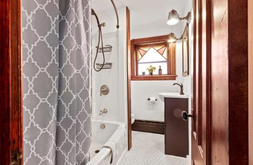 Catskill House | The Grandview, Catskill NY