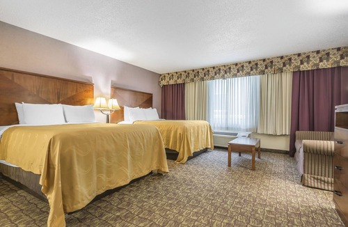 Hamburg Hotel | The Hamburg Hotel
